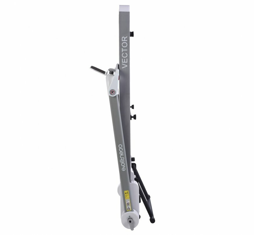 Беговая дорожка EVO FITNESS Vector М700